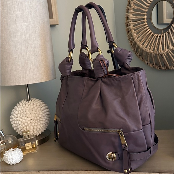 VINTAGE Marc Jacobs Large Parker Leather Tote in Lavender - Picture 4 of 17